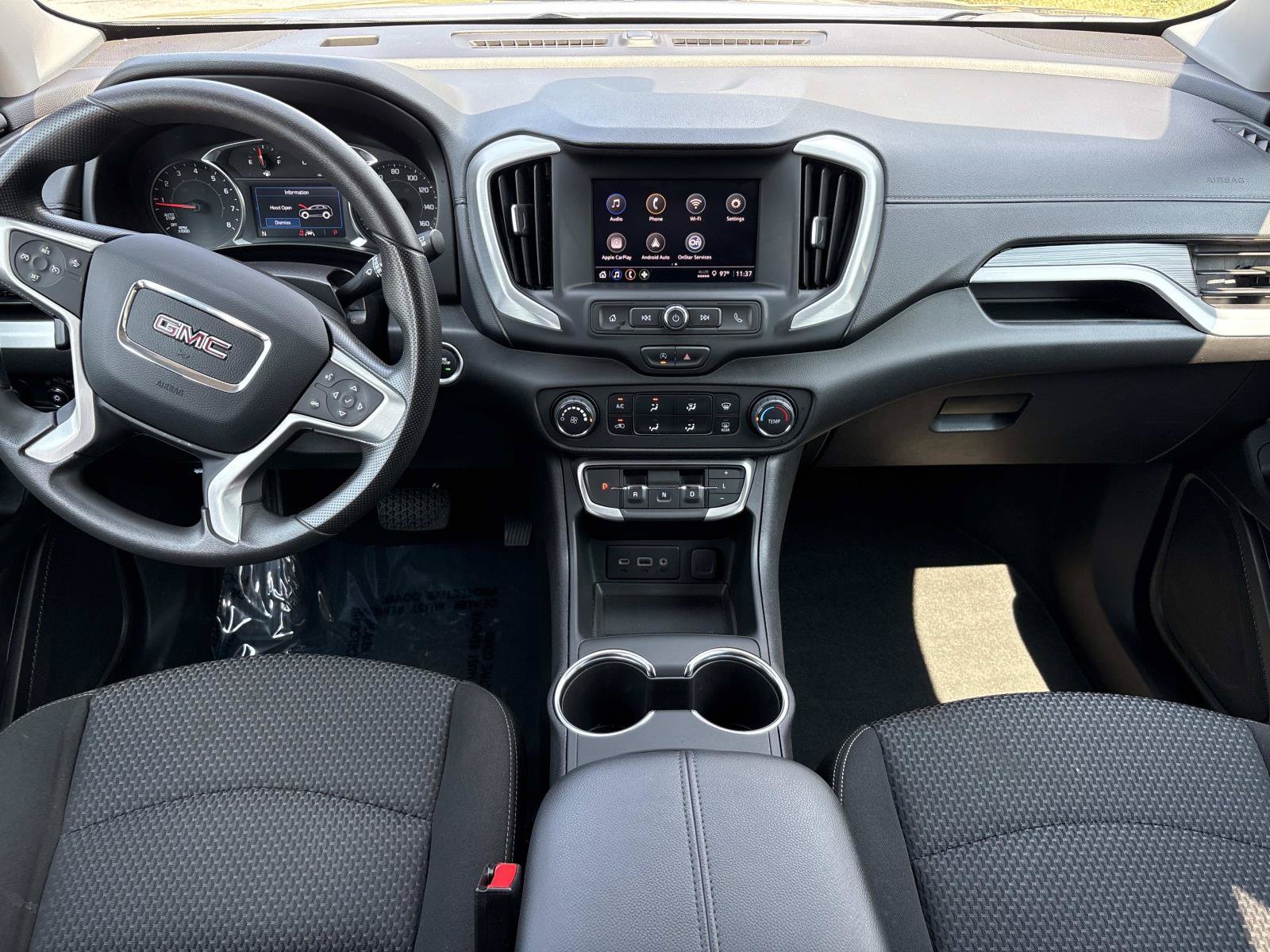 Used 2024 GMC Terrain SLE AWD/4WD image 29