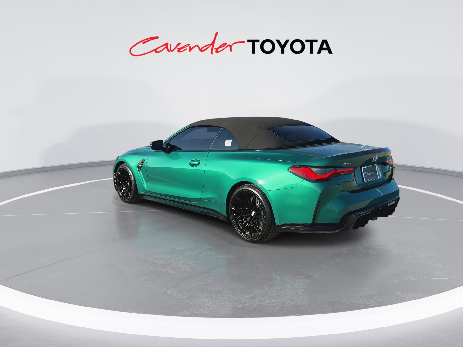 Used 2024 BMW M4 xDrive Competition w/ M Carbon Exterior Package AWD/4WD image 6