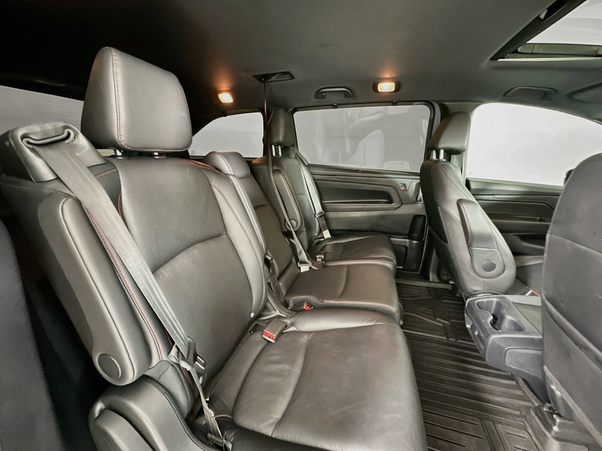 Used 2024 Honda Odyssey Sport image 28