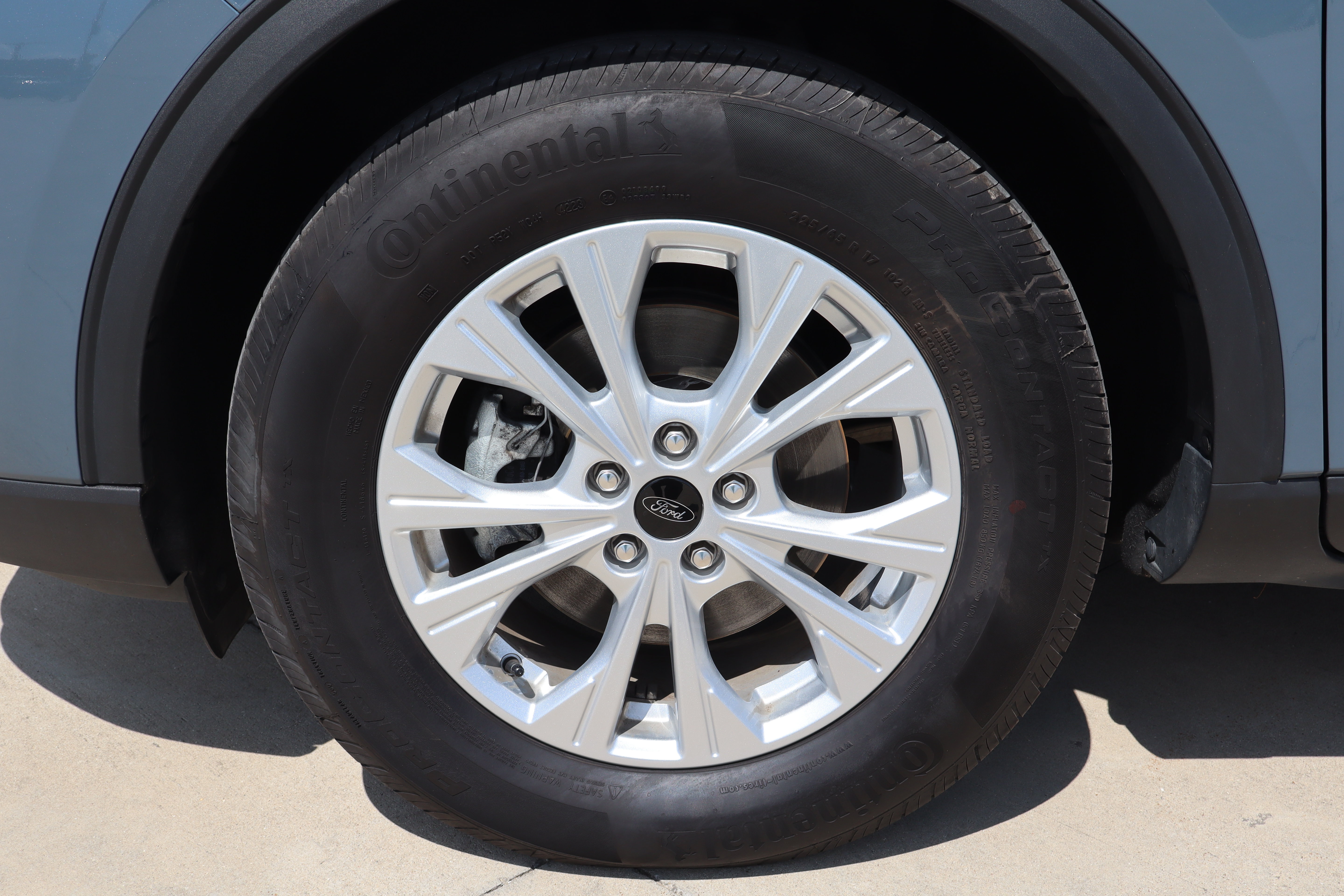 Used 2024 Ford Escape Active w/ Tech Pack #2 AWD/4WD image 9