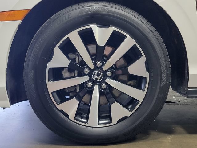 Certified 2026 Honda Odyssey EX-L image 9