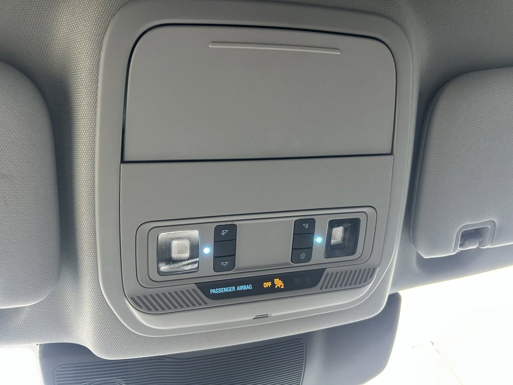 Used 2023 Ford Explorer XLT image 25