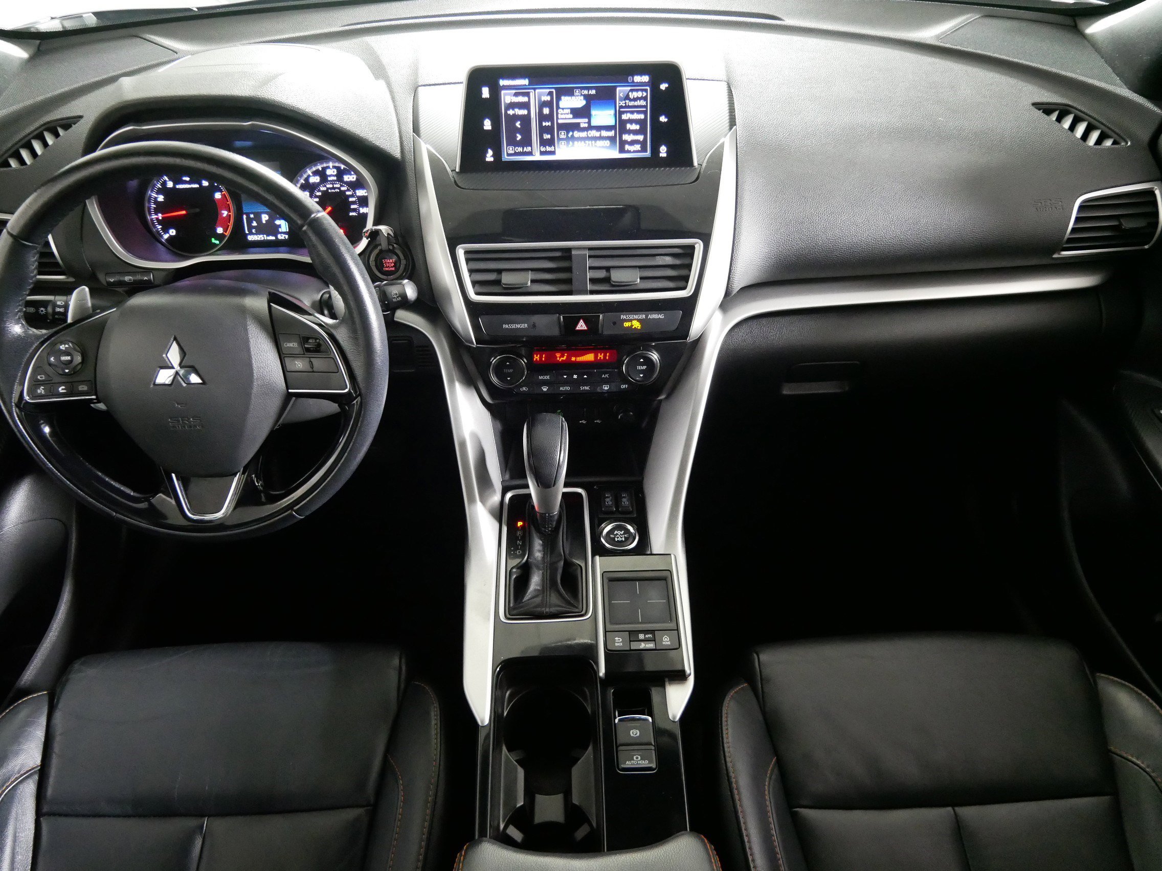 Used 2020 Mitsubishi Eclipse Cross SEL image 10