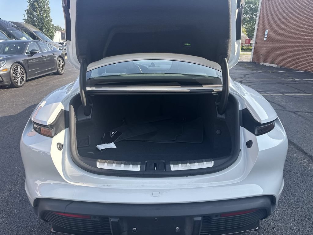 Used 2023 Porsche Taycan Turbo S AWD/4WD image 21