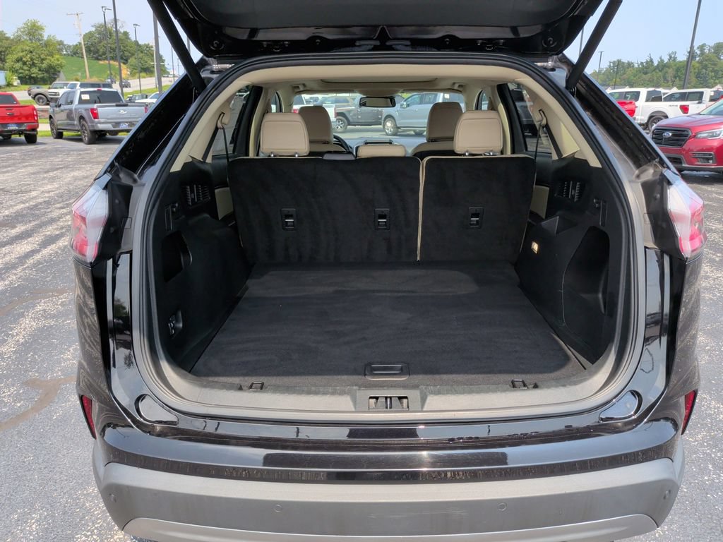 Certified 2023 Ford Edge SEL w/ Convenience Package AWD/4WD image 18