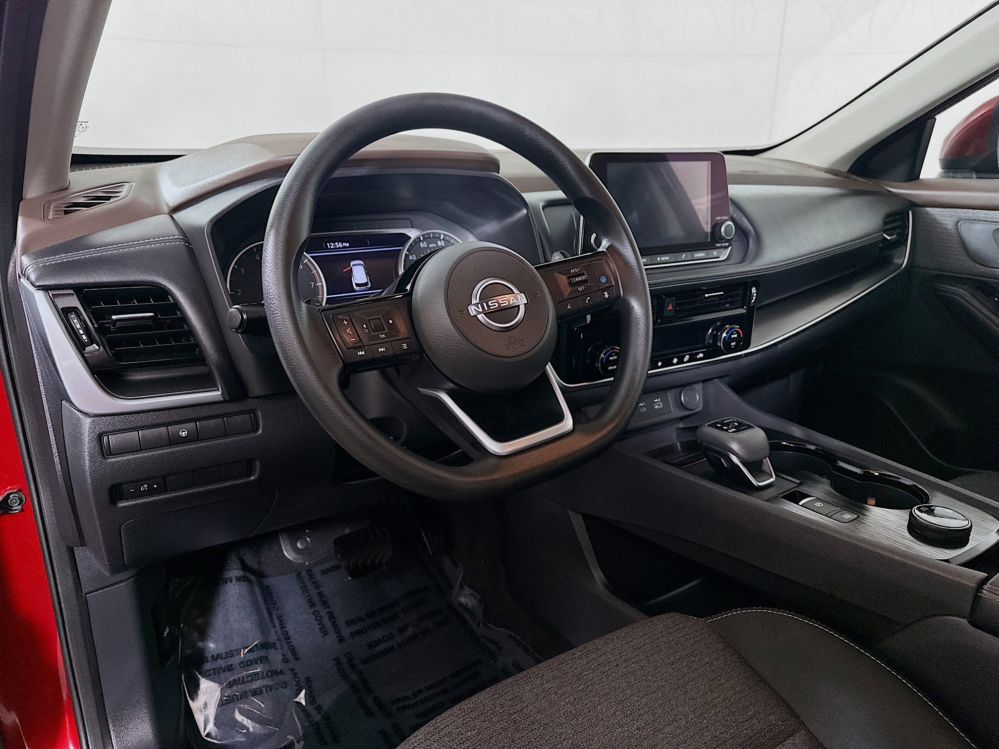 Used 2022 Nissan Rogue SV AWD/4WD image 9