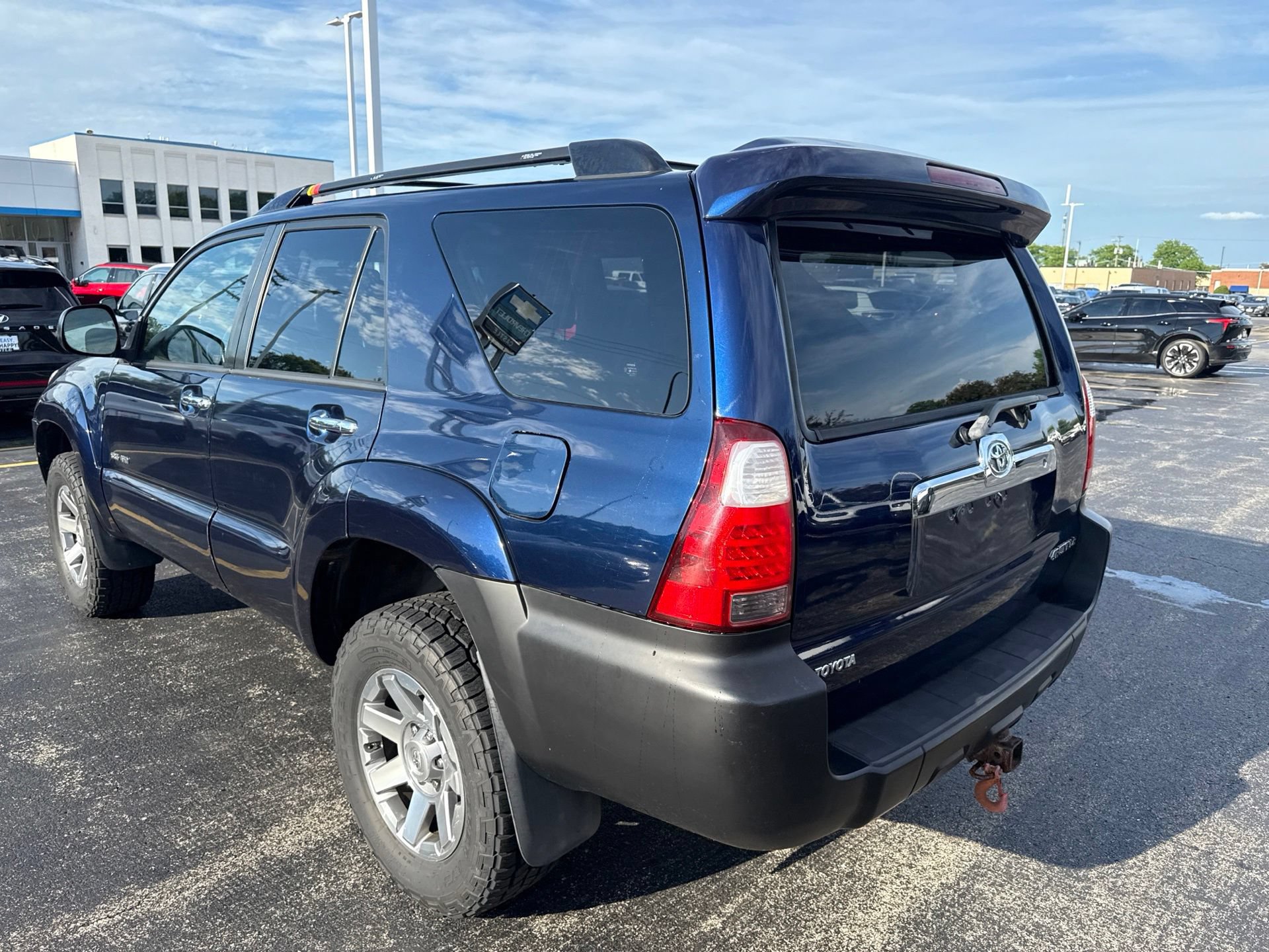 Used 2006 Toyota 4Runner SR5 AWD/4WD image 10