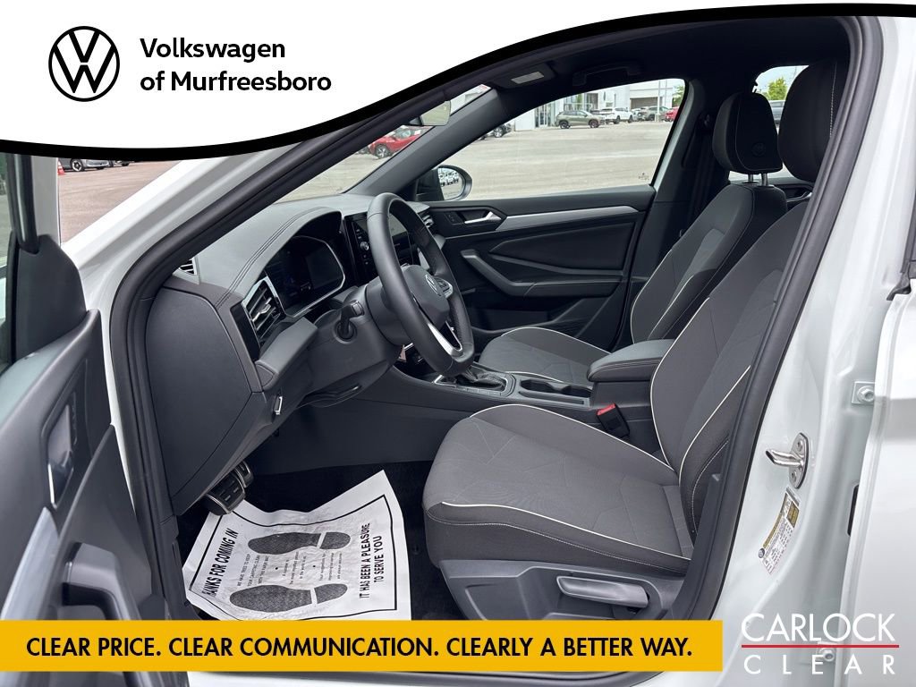 Used 2025 Volkswagen Jetta Sport image 15