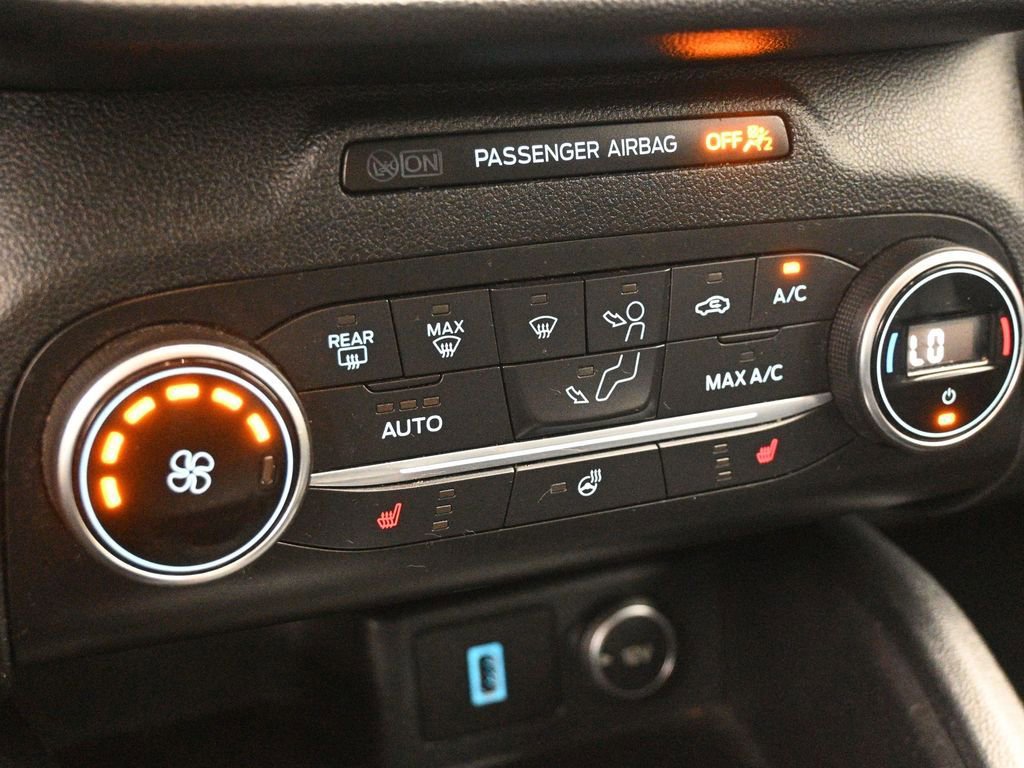 Used 2020 Ford Escape SEL image 19