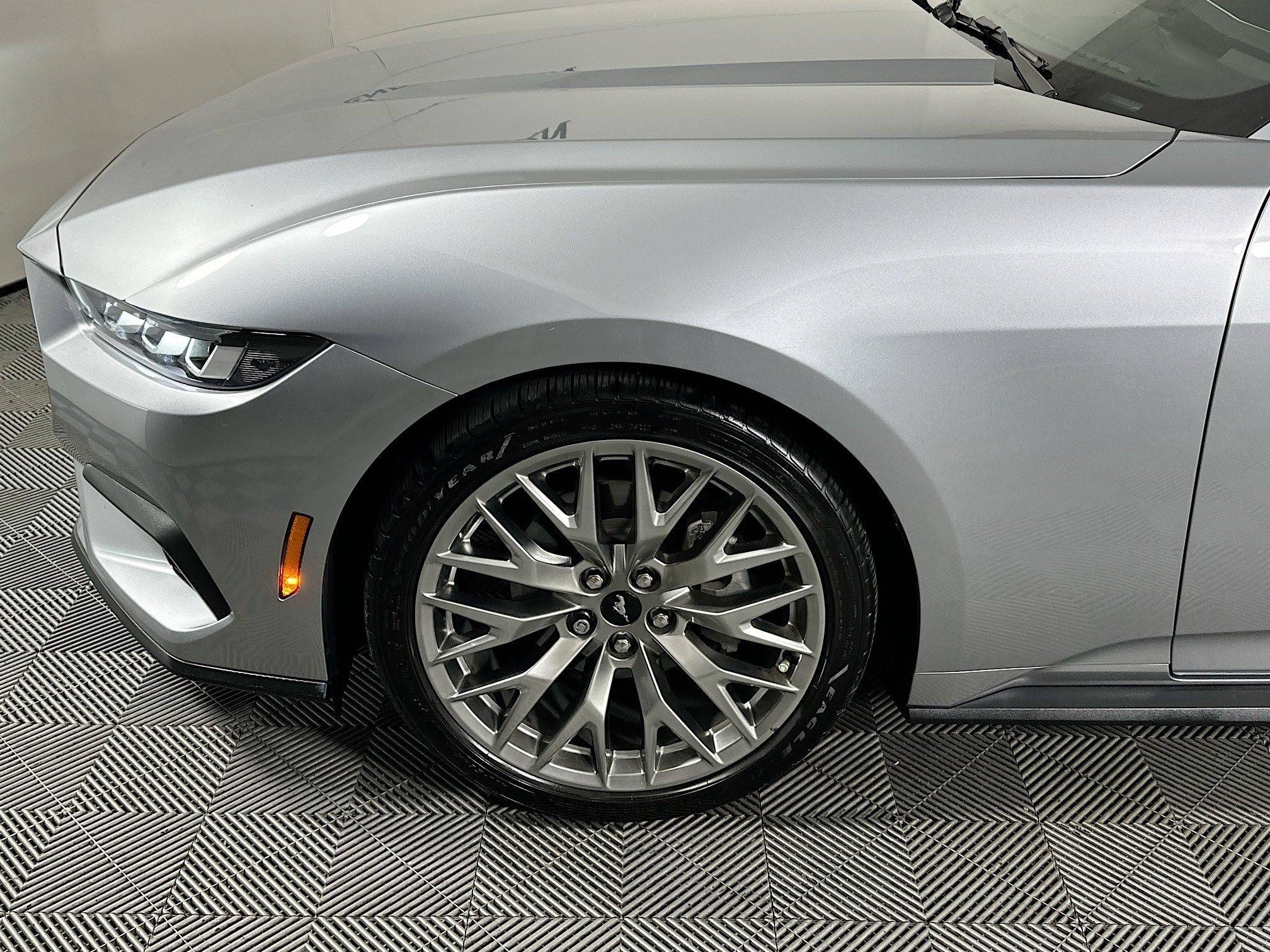 Used 2024 Ford Mustang Premium image 11