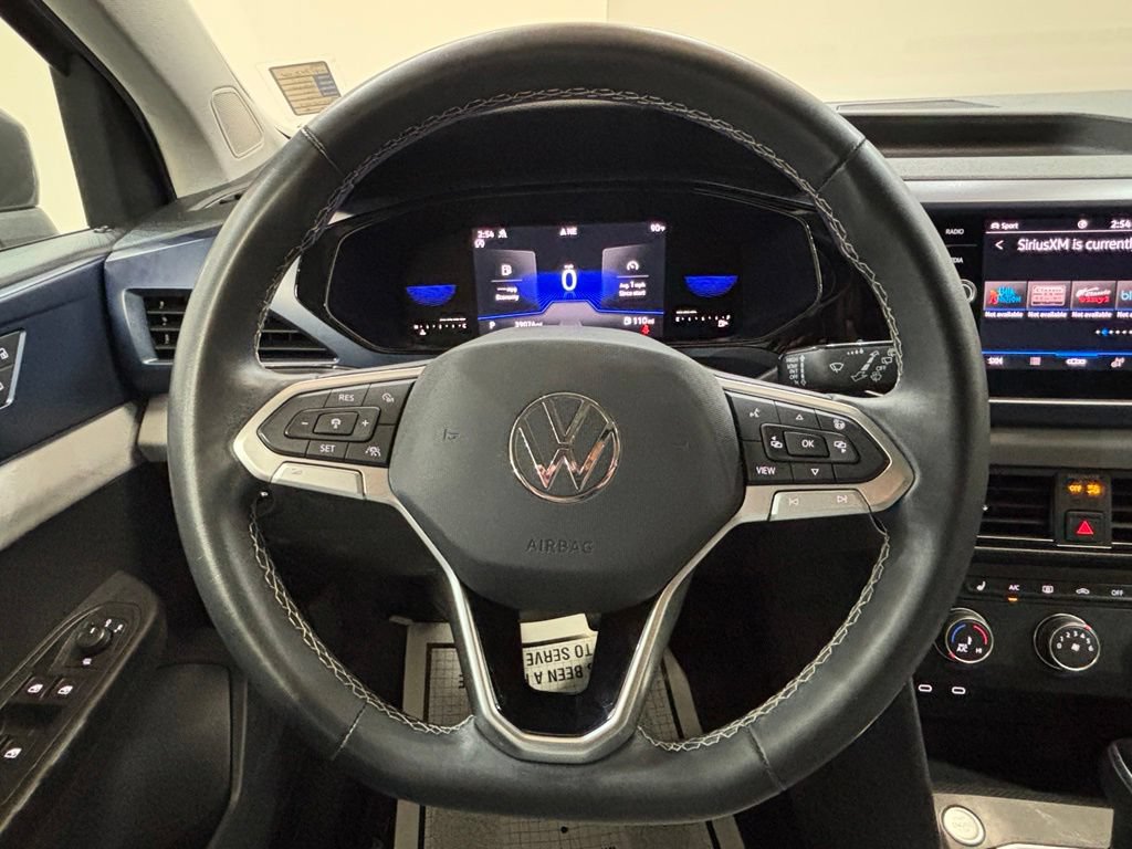 Used 2022 Volkswagen Taos SE AWD/4WD image 14