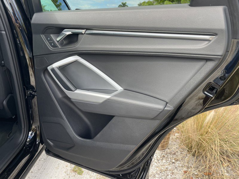 Used 2021 Audi Q3 2.0T Premium image 25