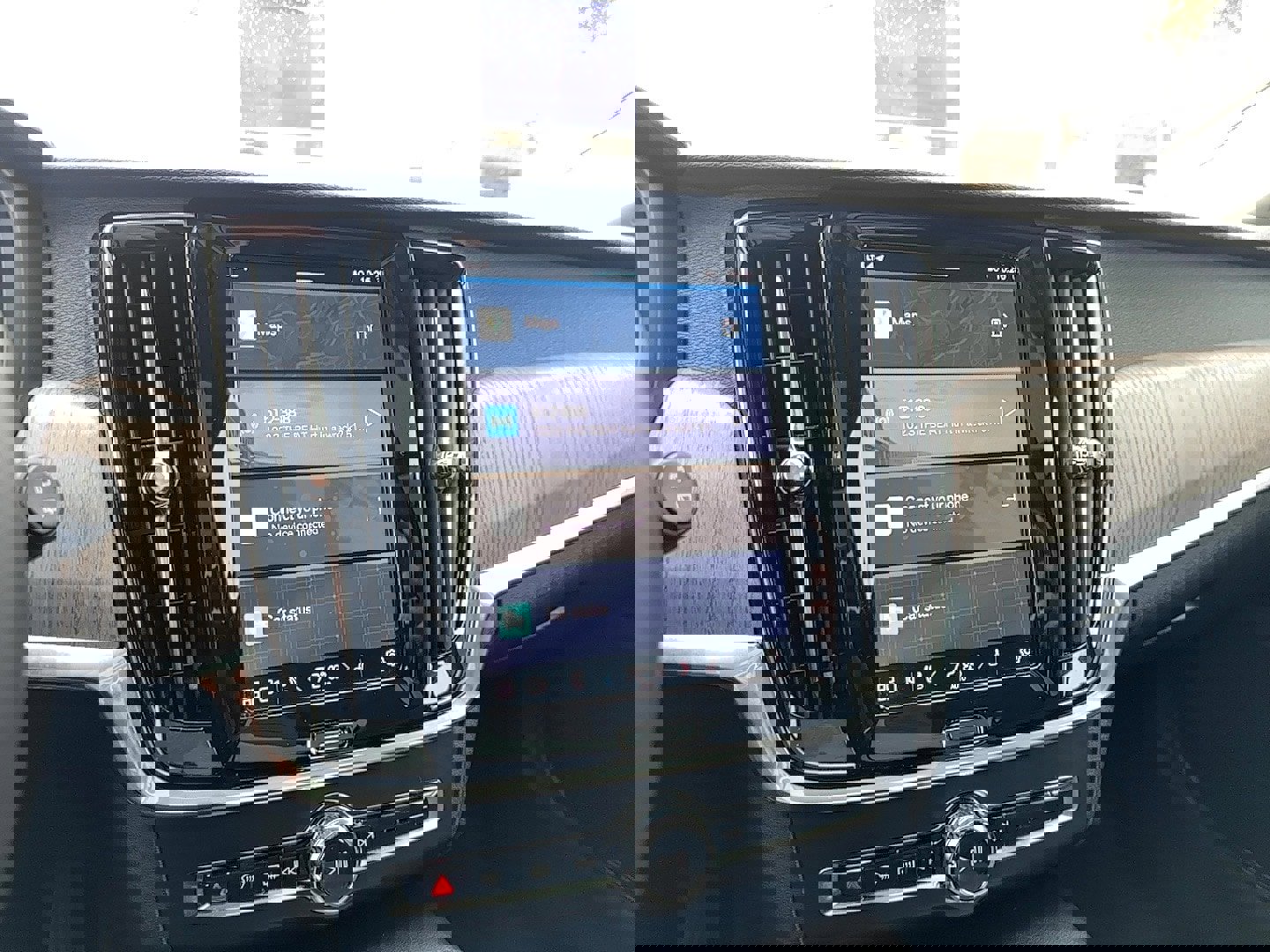 Certified 2023 Volvo V90 B6 Cross Country Plus image 22