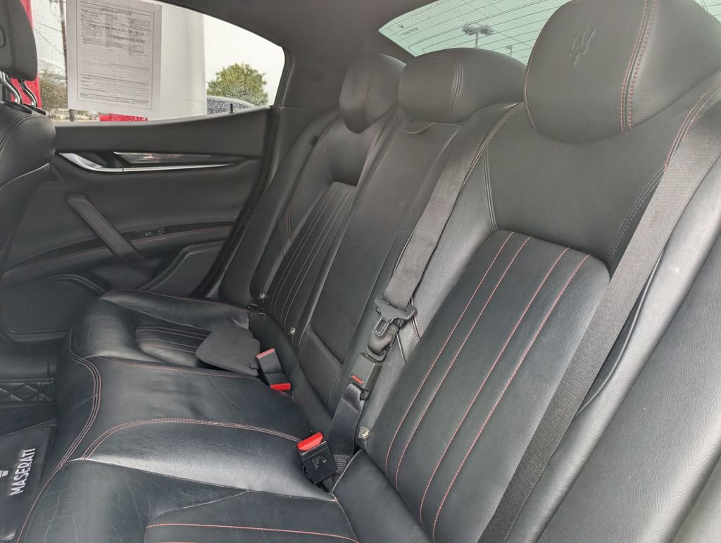 Used 2017 Maserati Ghibli image 9