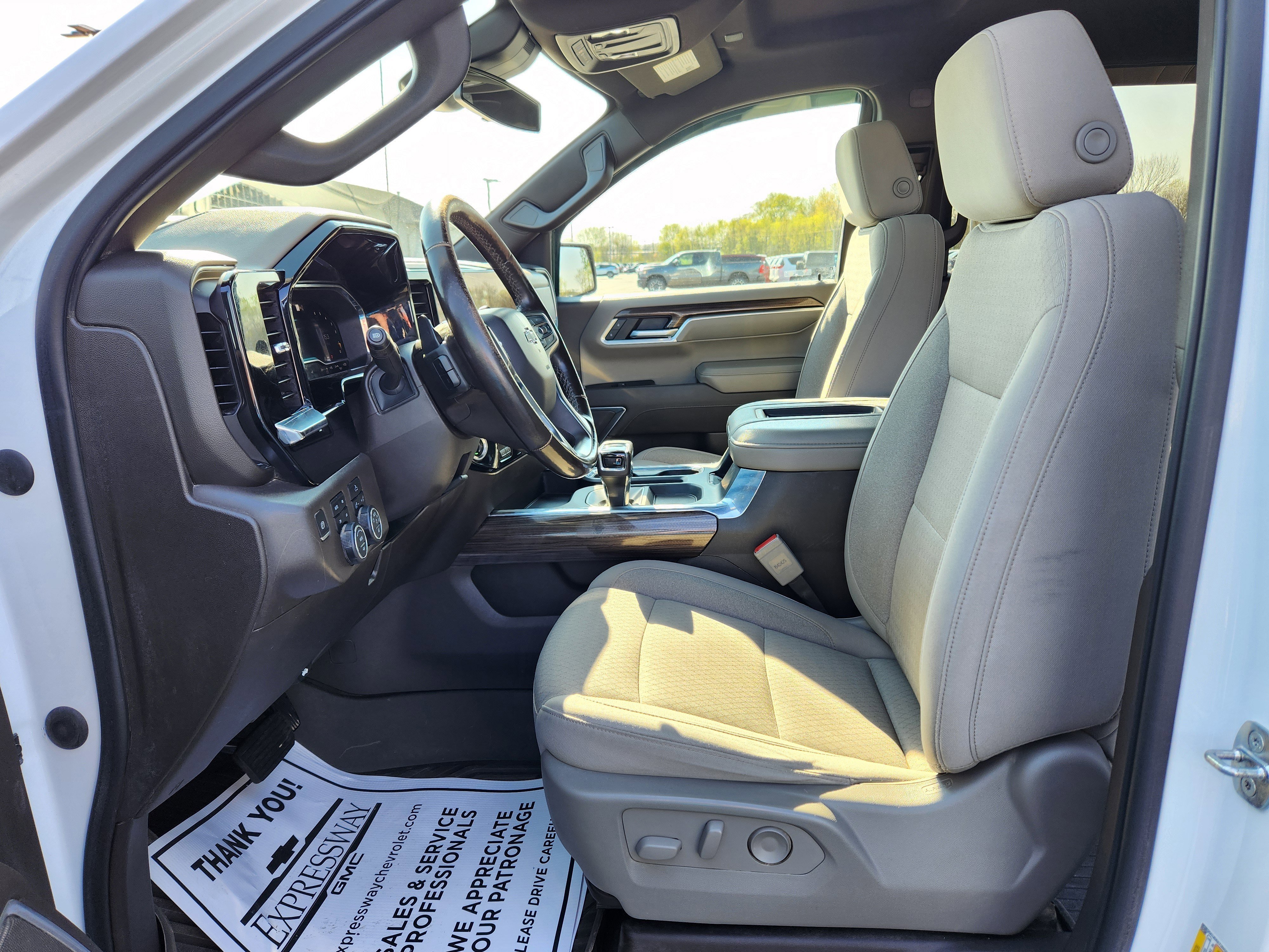 Used 2022 Chevrolet Silverado 1500 RST image 12