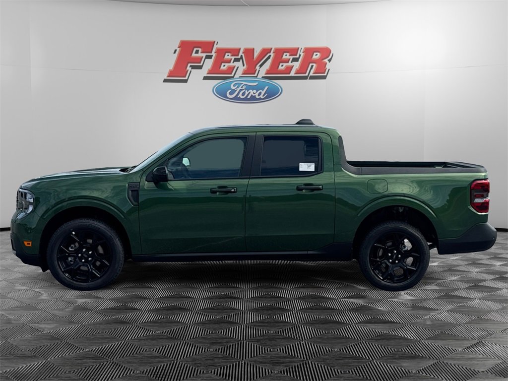 New 2025 Ford Maverick XLT w/ Black Appearance Package image 4