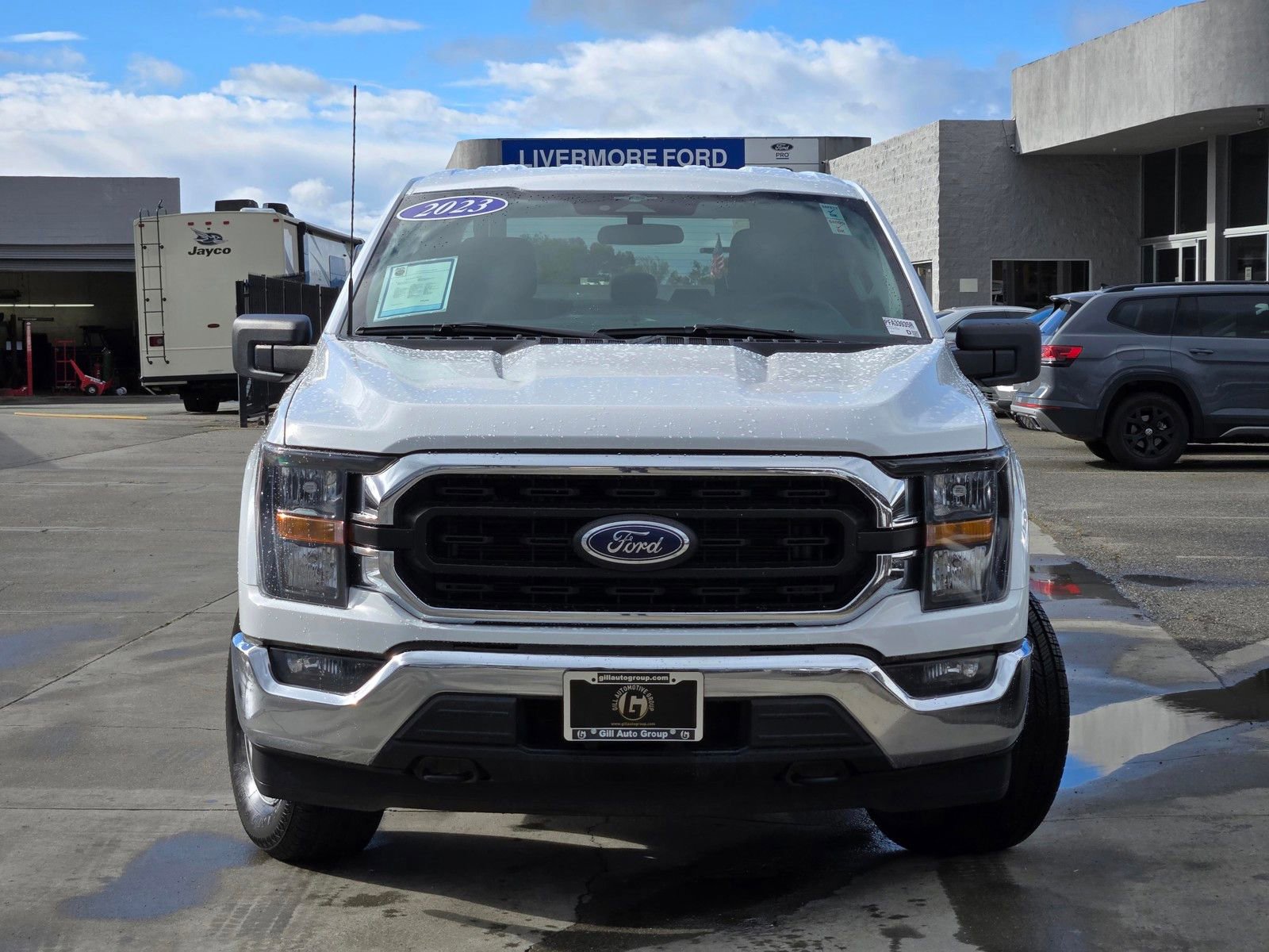 Used 2023 Ford F150 XLT image 2