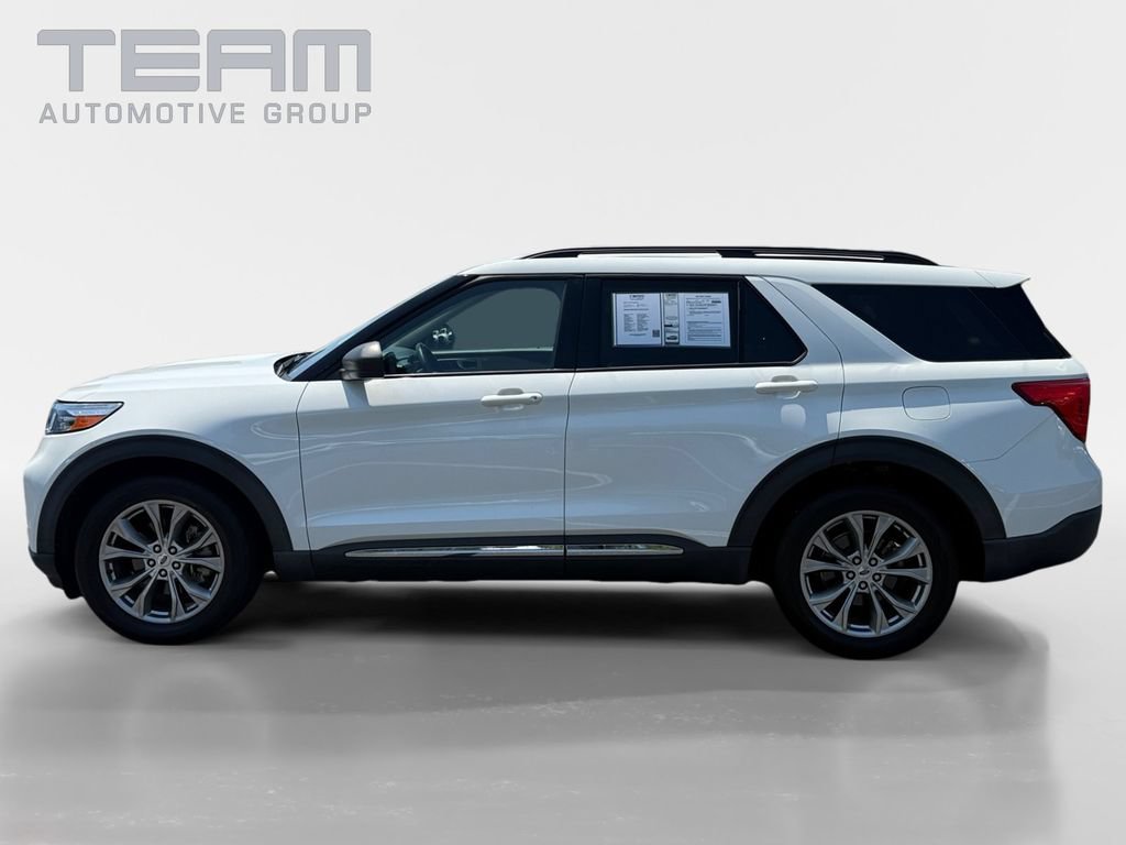 Used 2021 Ford Explorer XLT w/ Equipment Group 202A RWD image 4