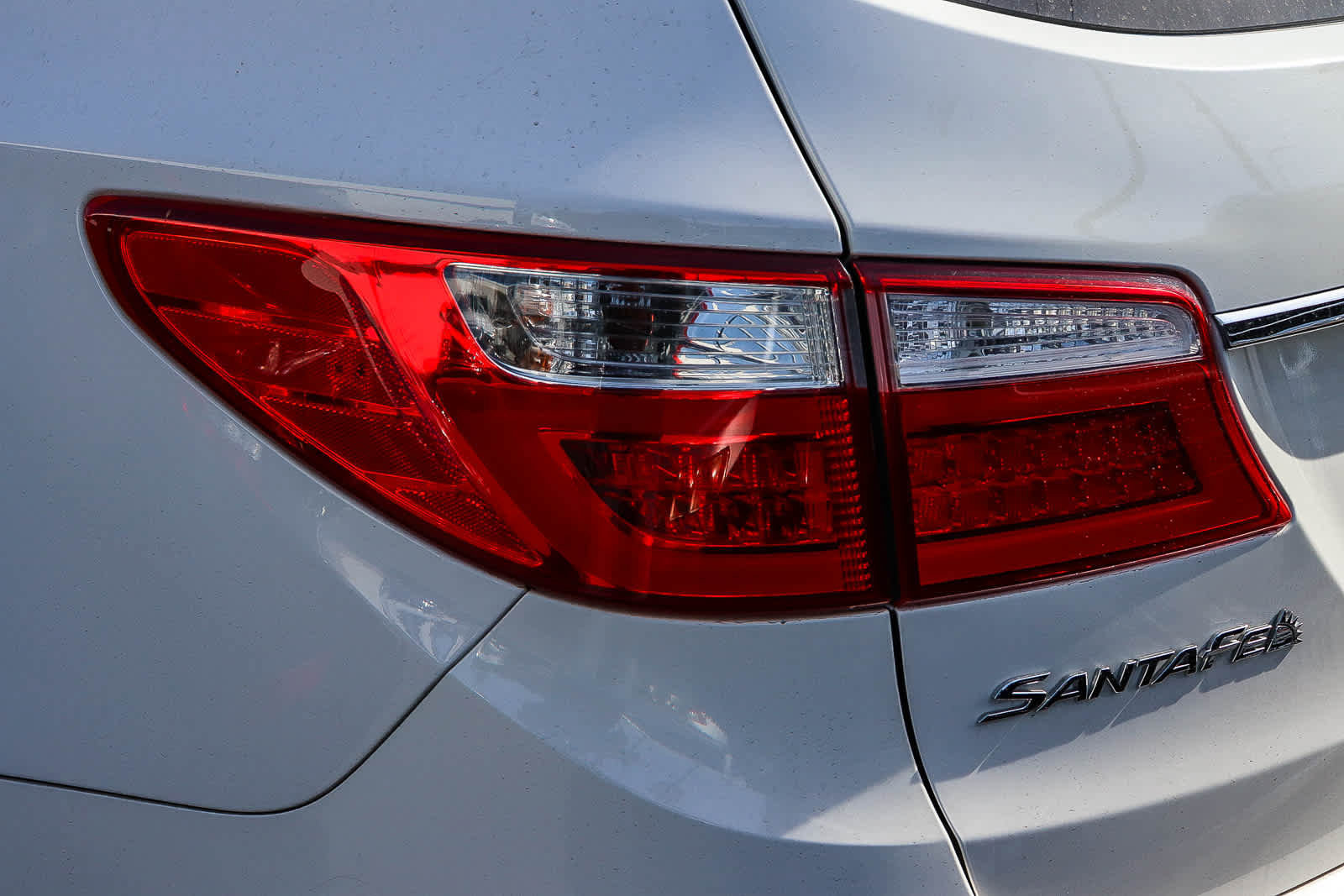 Used 2016 Hyundai Santa Fe Limited w/ Option Group 04 image 7