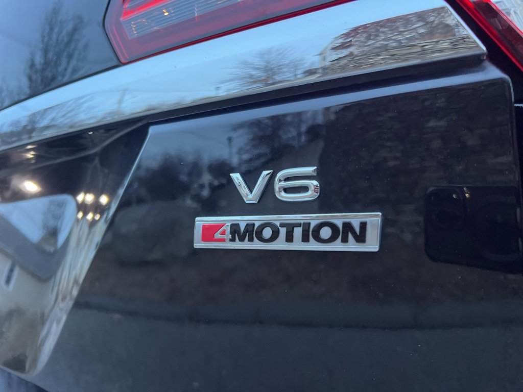 Used 2019 Volkswagen Atlas SE w/ Towing Package image 9