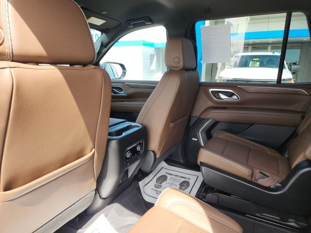 Used 2024 Chevrolet Tahoe High Country AWD/4WD image 19