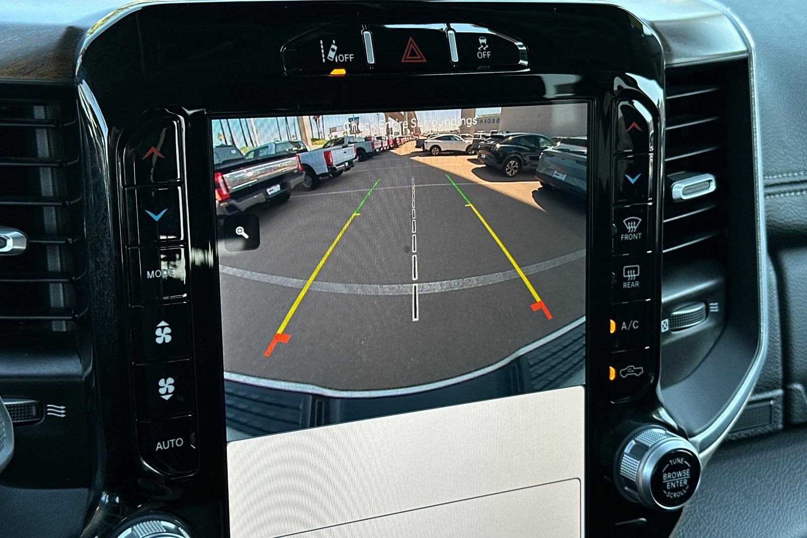 Used 2024 RAM 2500 Laramie w/ Safety Group image 18