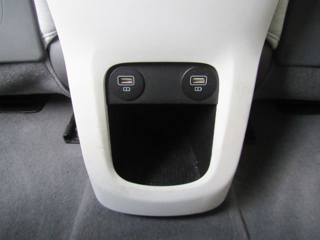 Used 2023 Hyundai Ioniq 5 Limited image 32