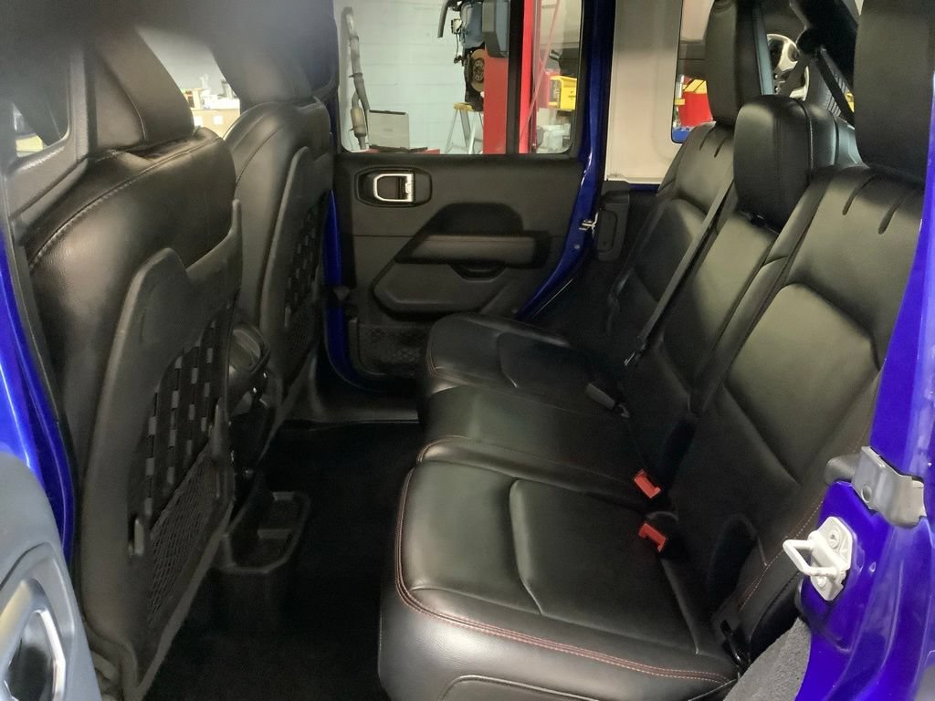 Used 2019 Jeep Wrangler Unlimited Rubicon w/ Uconnect 4C Nav & Sound Group AWD/4WD image 21