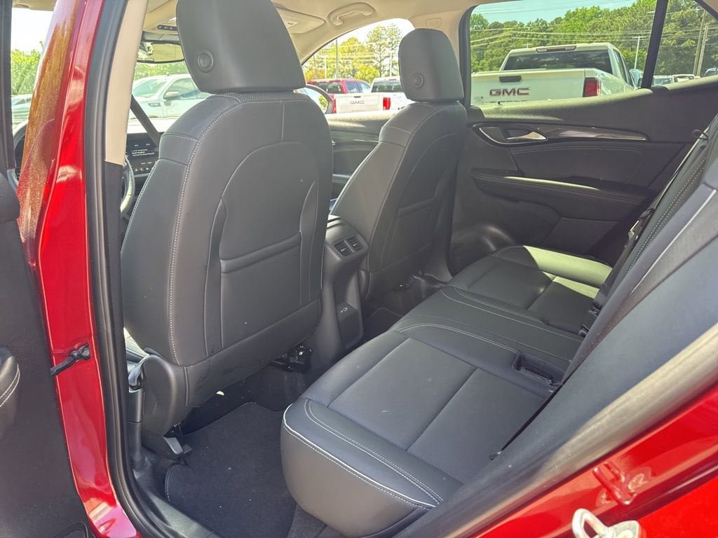 Certified 2023 Buick Envision Essence FWD image 13