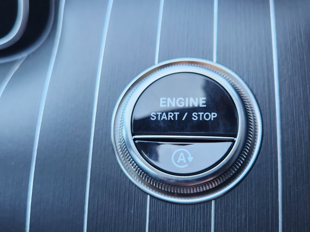 New 2026 Mercedes-Benz C 43 AMG 4MATIC Sedan image 19