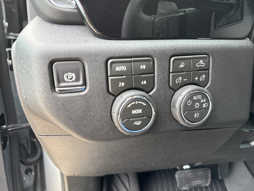 New 2026 Chevrolet Silverado 1500 RST w/ Safety Package AWD/4WD image 16
