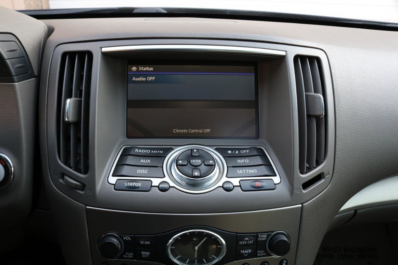 Used 2012 INFINITI G37 x w/ Premium Pkg image 28