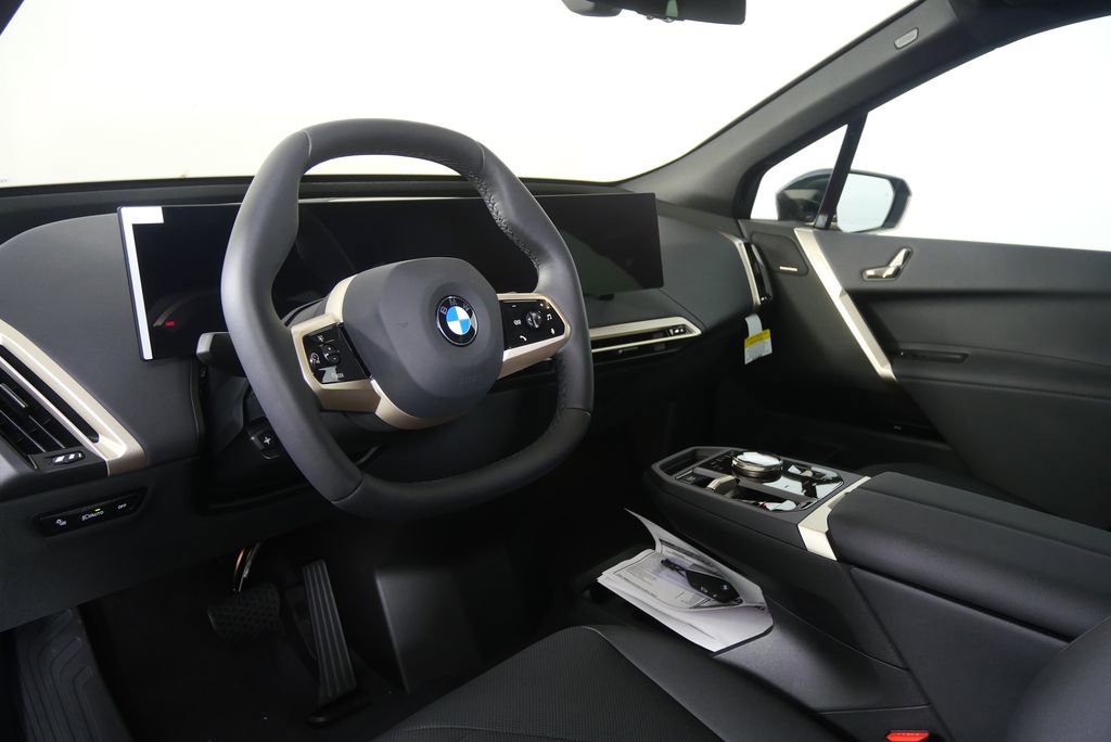 New 2026 BMW iX xDrive45 image 13