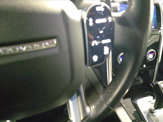 Used 2020 Land Rover Discovery Sport SE AWD/4WD image 20