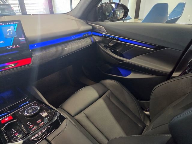 Used 2026 BMW M5 Touring AWD/4WD image 15