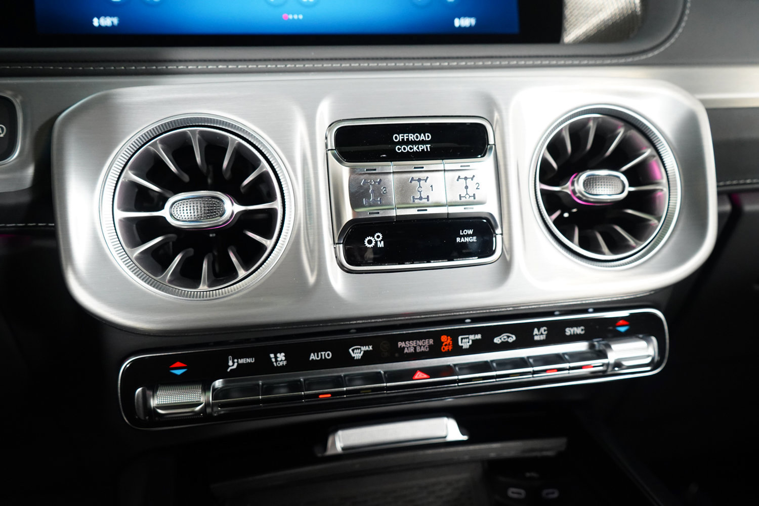 Used 2025 Mercedes-Benz G 63 AMG 4MATIC image 12