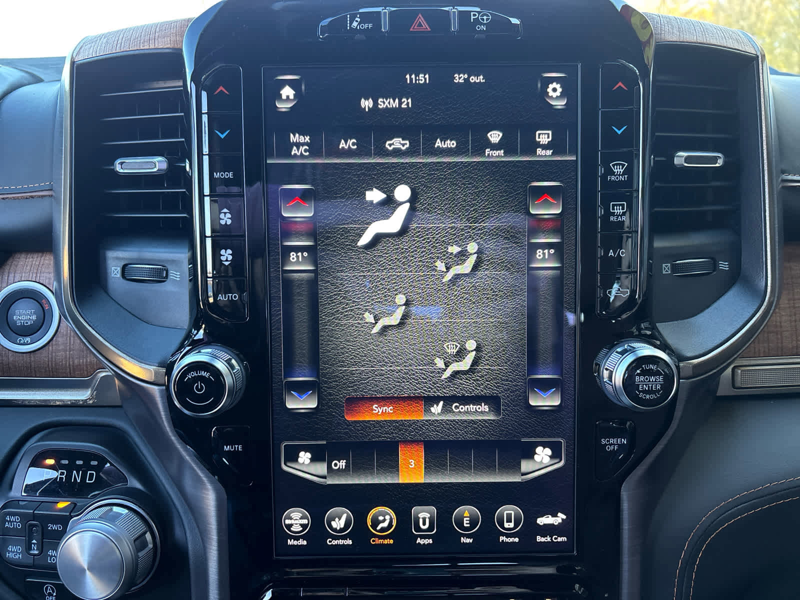 Used 2020 RAM 1500 Limited image 8