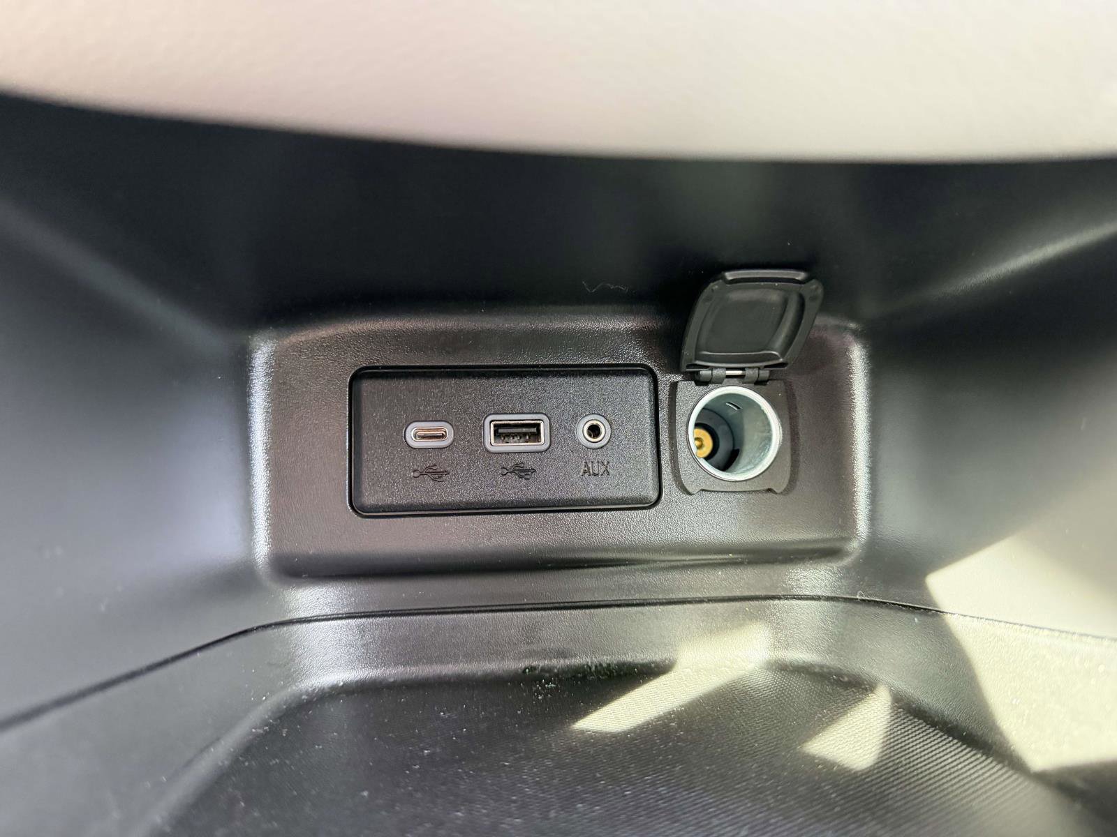 Certified 2023 Chevrolet Equinox LS image 23