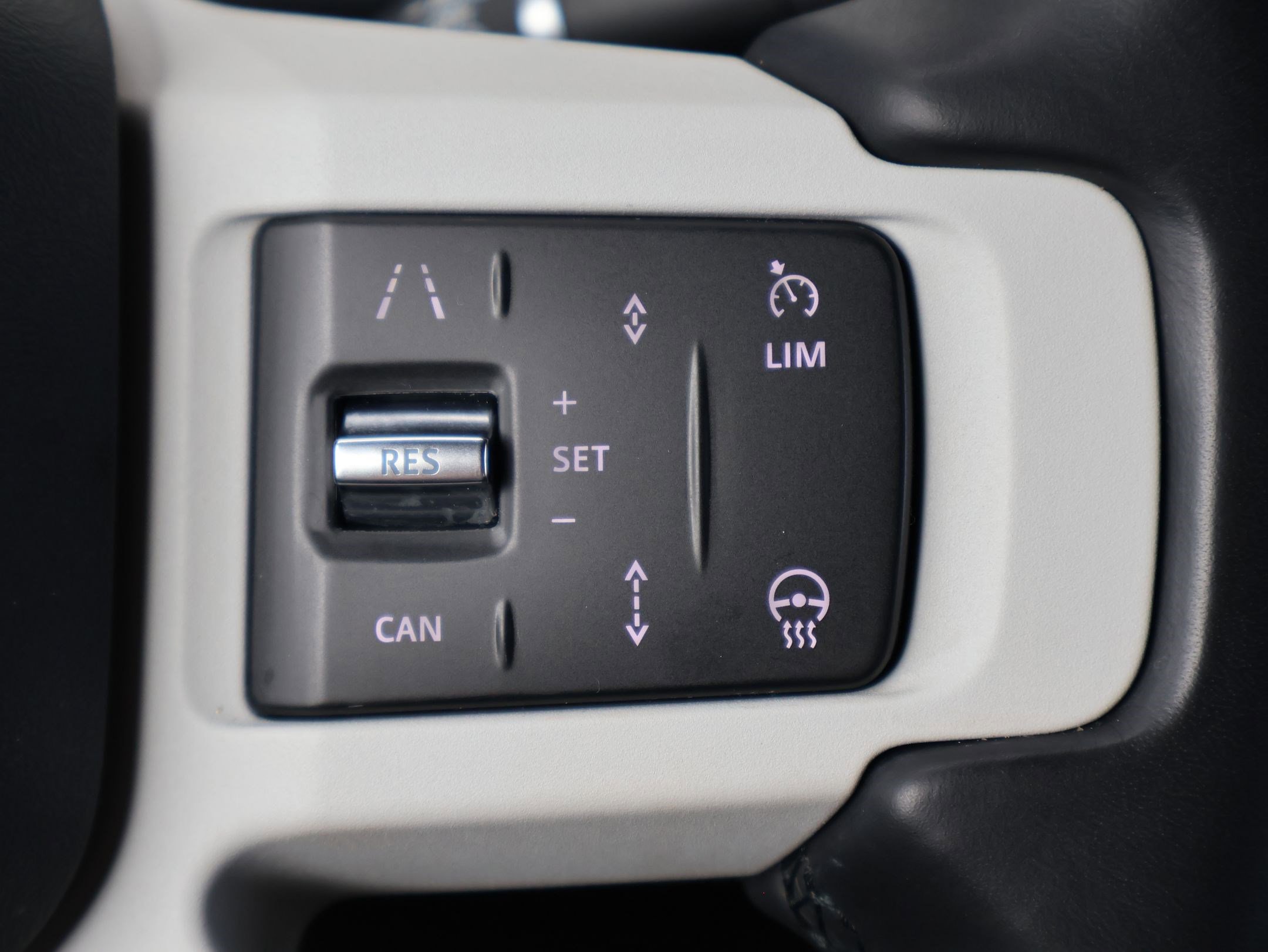 Certified 2025 Land Rover Defender 110 S AWD/4WD image 17