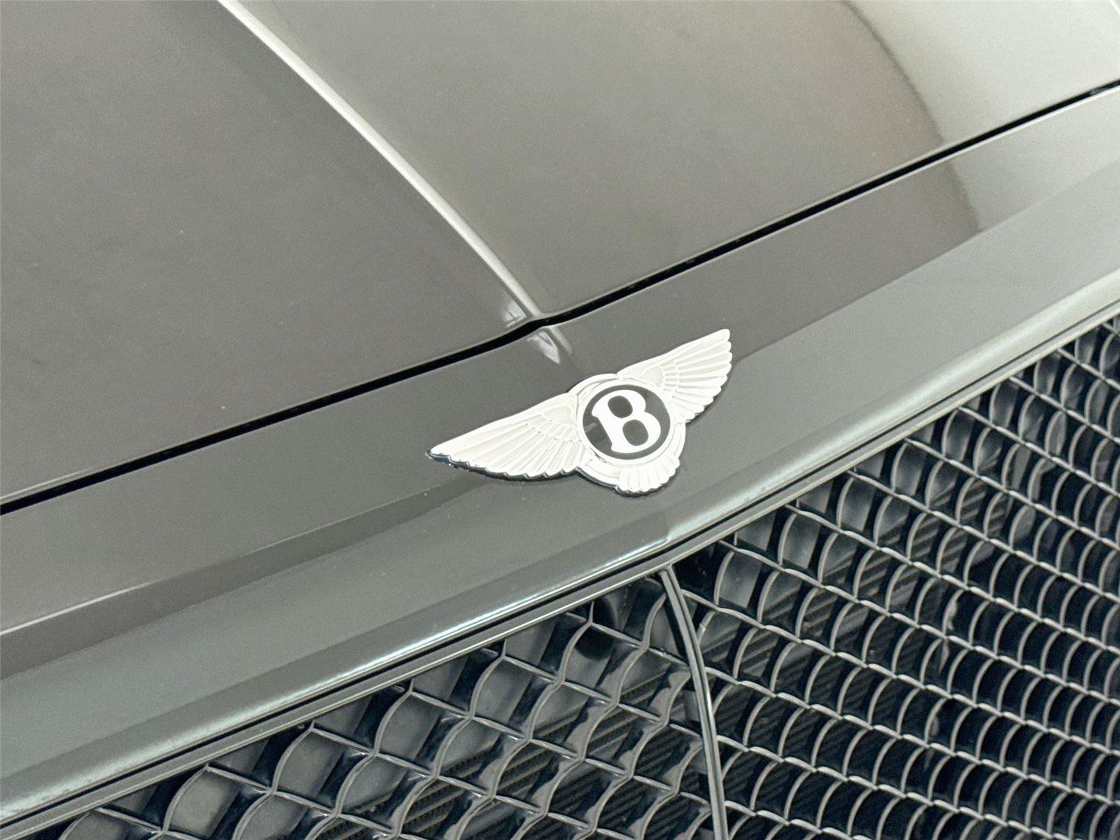 Used 2020 Bentley Bentayga Speed AWD/4WD image 38