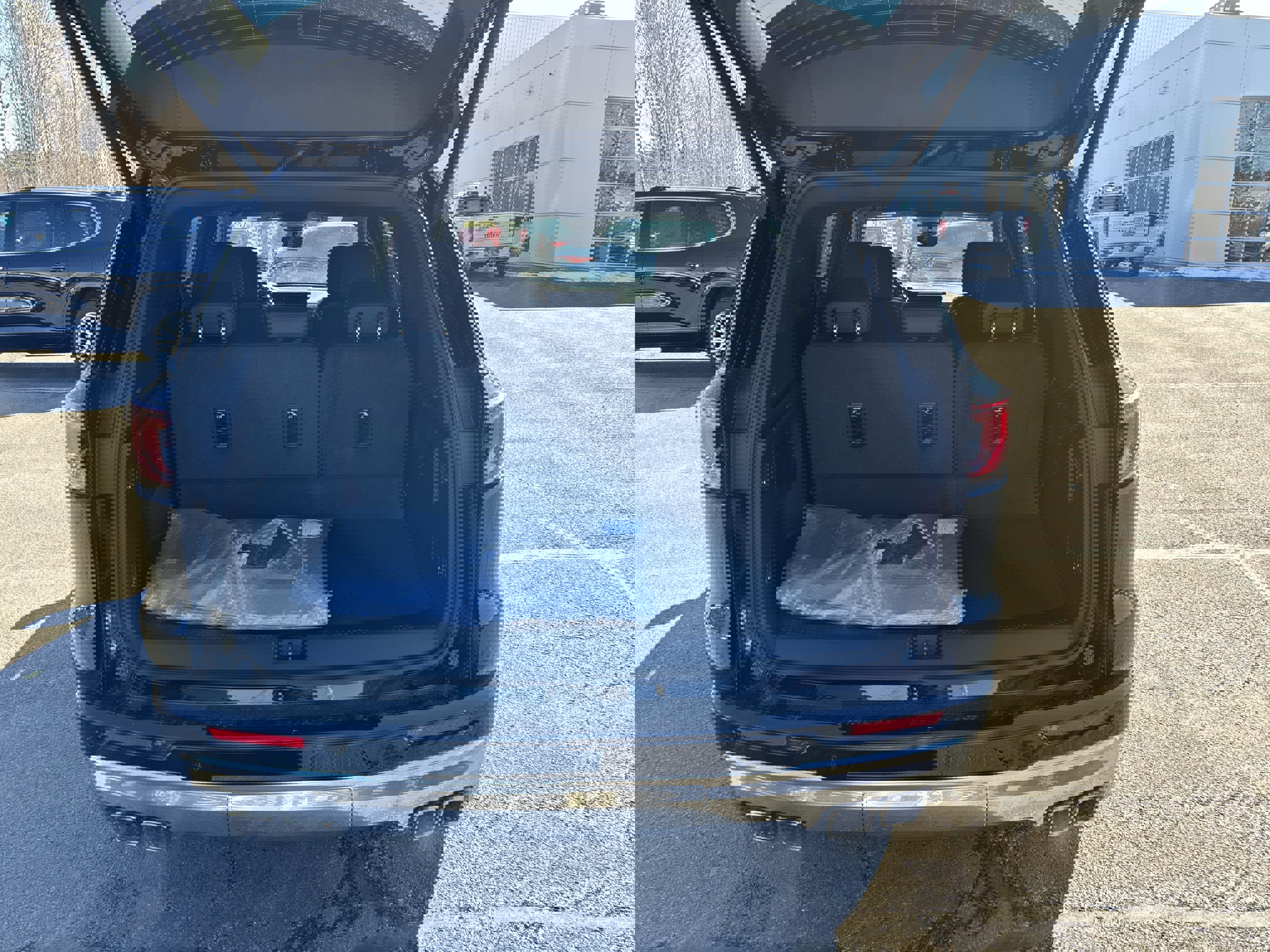 New 2026 GMC Acadia Denali w/ Super Cruise Package image 7