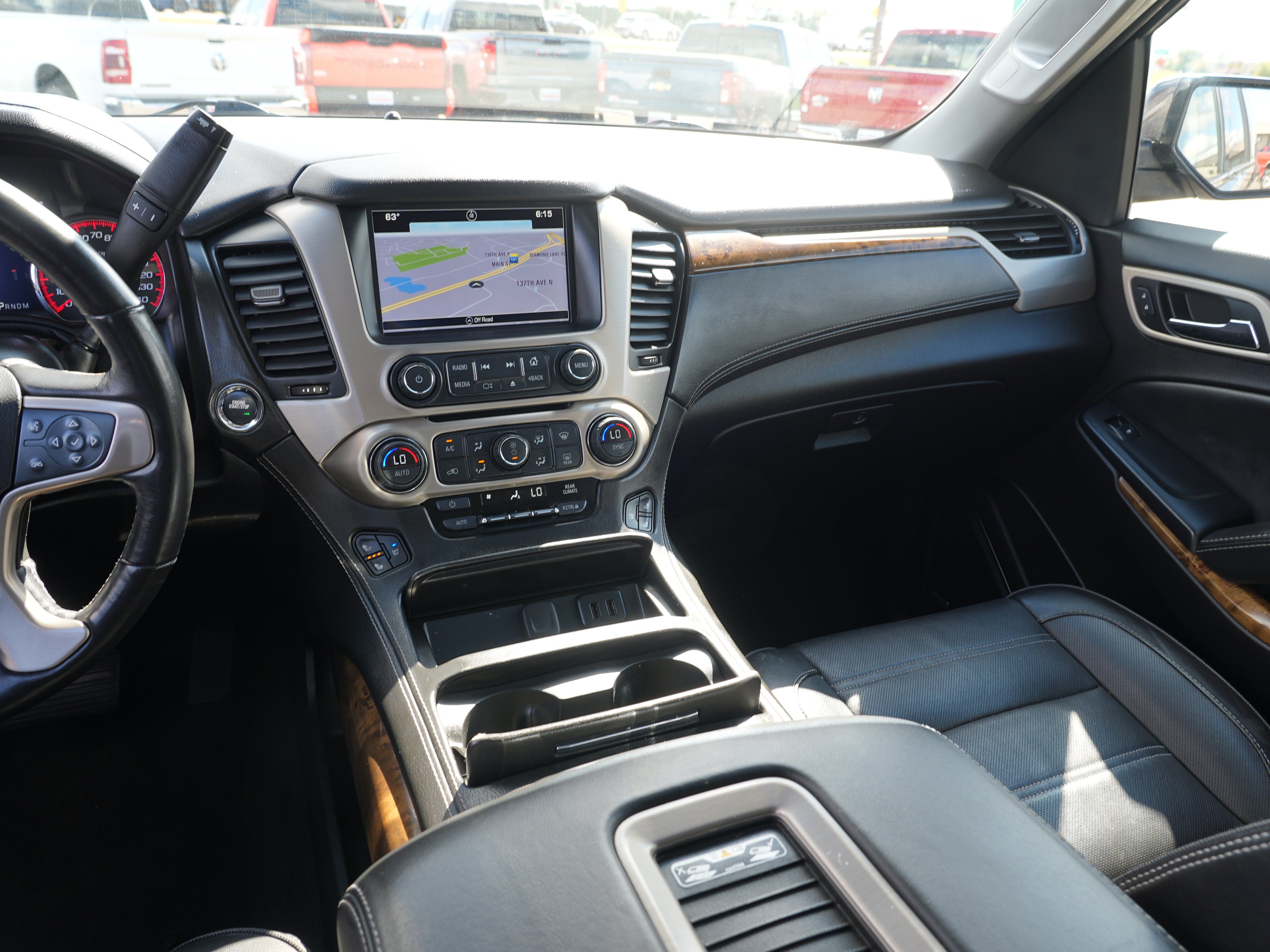 Used 2016 GMC Yukon Denali w/ Open Road Package AWD/4WD image 20