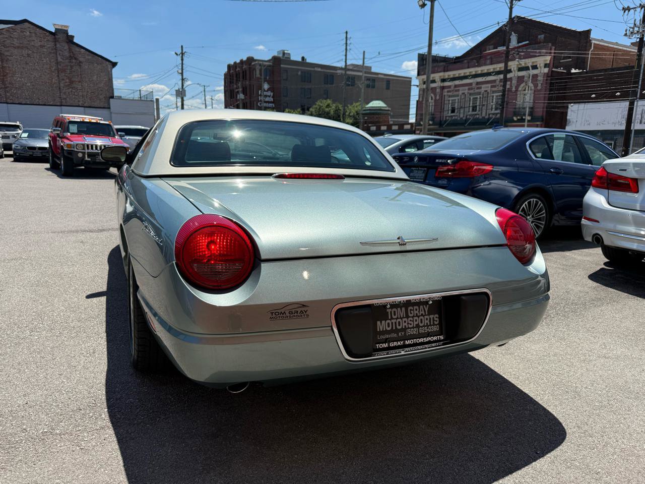 Used 2004 Ford Thunderbird Pacific Coast RWD image 4
