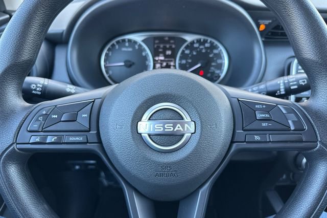 New 2025 Nissan Kicks Play S image 16
