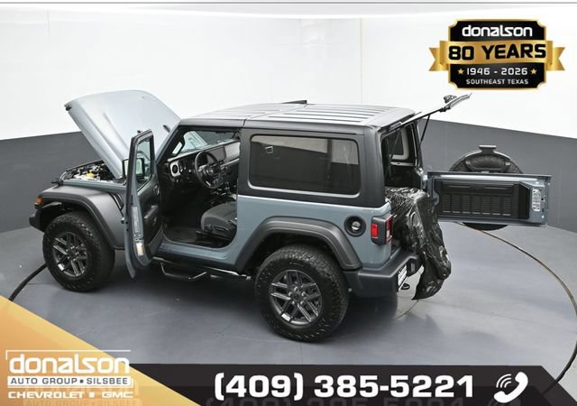 Used 2025 Jeep Wrangler Sport AWD/4WD image 25