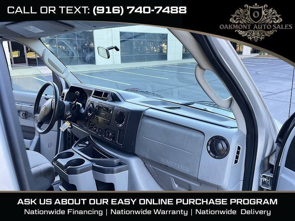 Used 2011 Ford E-150 and Econoline 150 w/ PWR Group RWD image 14