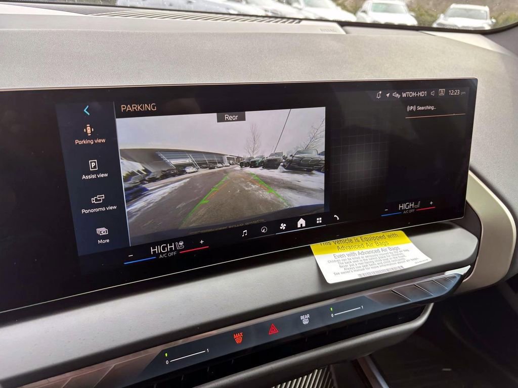 Used 2025 BMW X3 xDrive30i w/ Convenience Package image 19