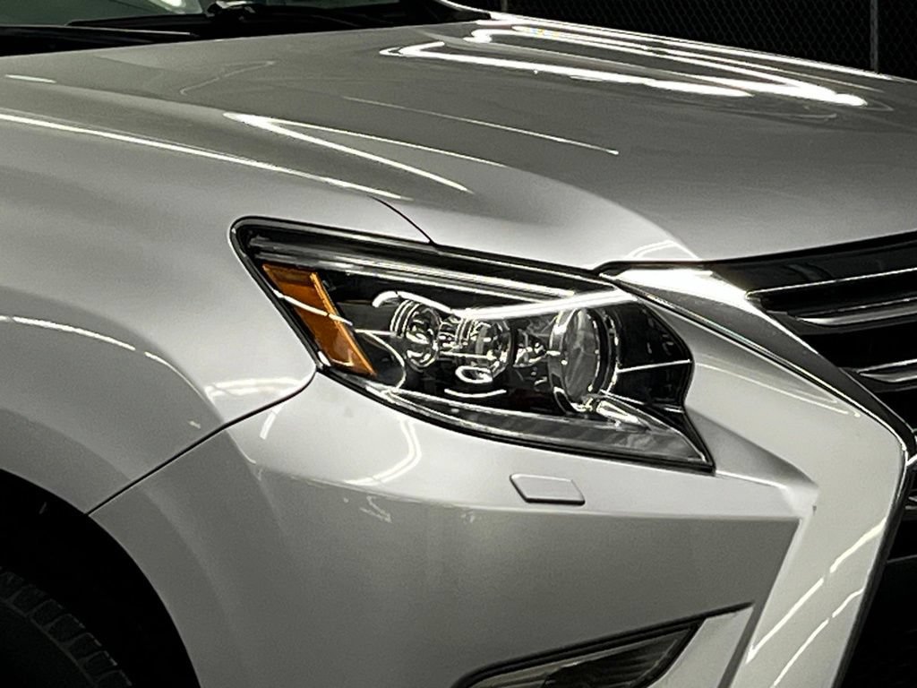 Used 2014 Lexus GX 460 Luxury AWD/4WD image 40