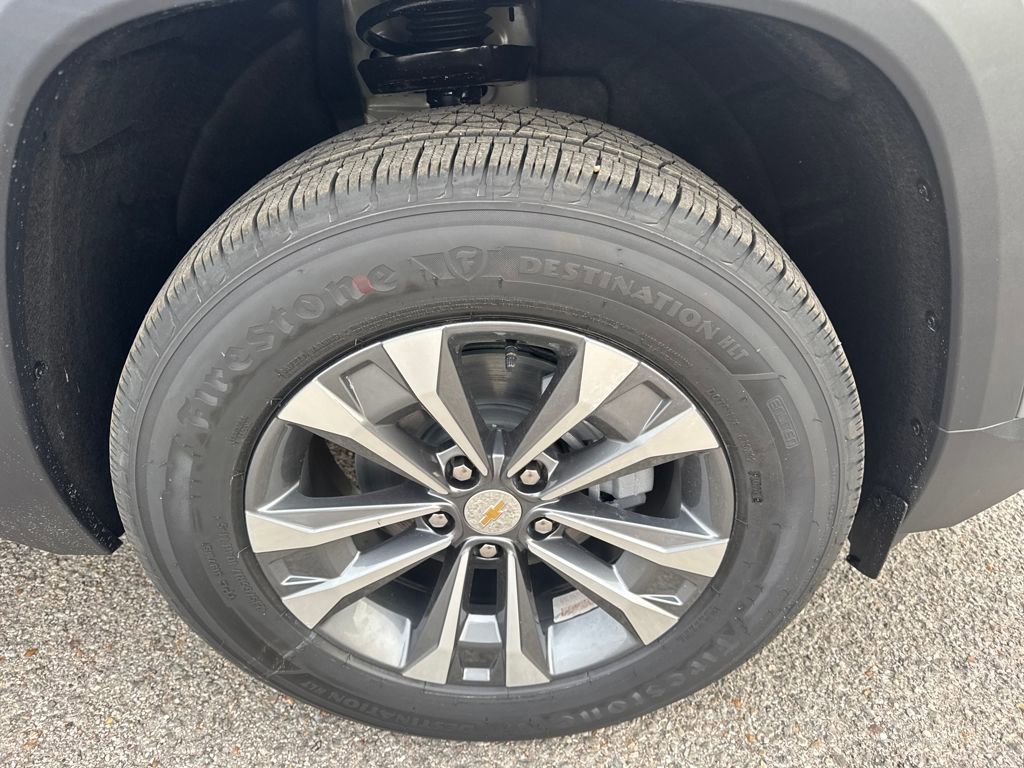 New 2026 Chevrolet Equinox LT w/ Safety and Technology Package image 11