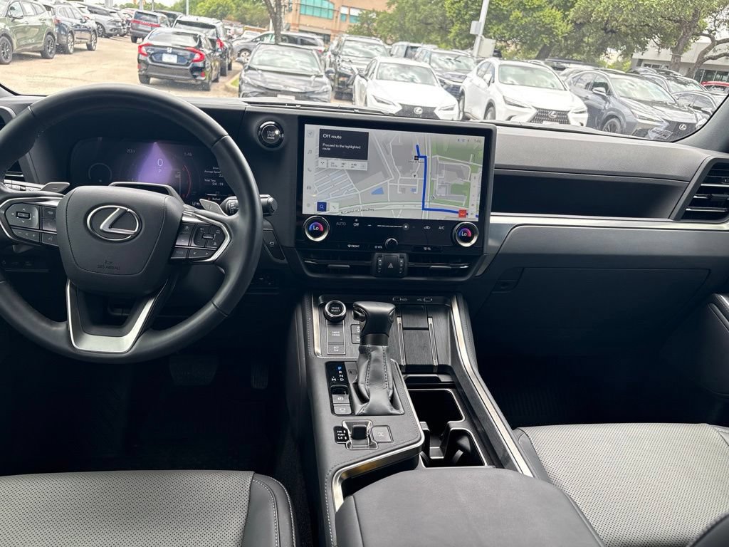 Certified 2025 Lexus GX 550 w/ Cold Area Package AWD/4WD image 19
